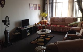 3 Bedroom Apartment in Eloffsdal