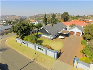 4 Bed House in Glenanda