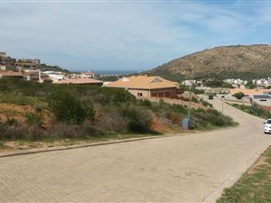 785 m² Land available in Island View