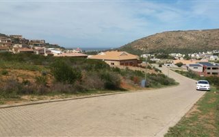785 m² Land available in Island View