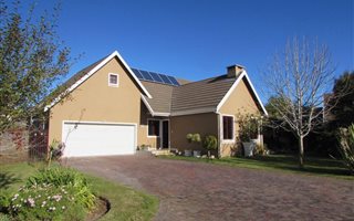 3 Bedroom House in The Island