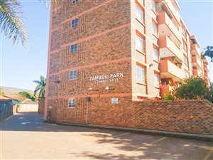 3 Bed Flat in Sinoville