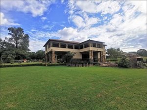 1.1 ha Farm in Derdepoort