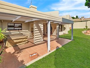 3 Bed House in Lonehill