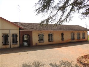 2.6 ha Farm in Walkers Fruit Farms