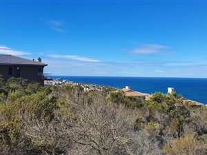 450 m² Land available in Pinnacle Point Golf Estate