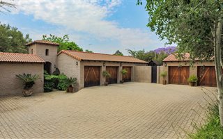 5 Bedroom House in Kyalami