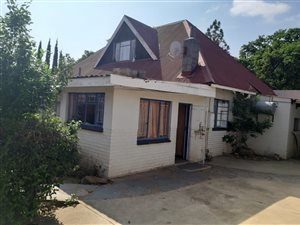 4 Bed House in Viljoenskroon