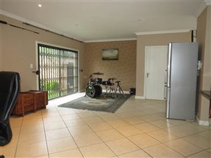 3 Bed House in Alberton