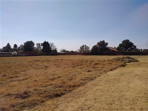 1.5 ha Land available in Bredell AH