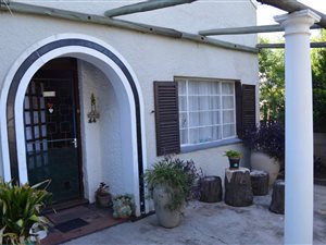 3 Bed House in Top Town