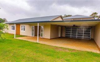 3 Bedroom Townhouse in Waterfall
