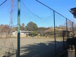 1200 m² Land available in Groenkol