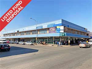 2727 m² Commercial space in Vereeniging Central