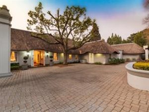 6 Bed House in Waterkloof