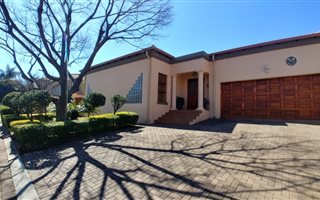 3 Bedroom House in Centurion Golf Estate