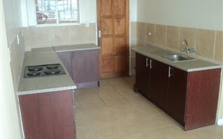 2 Bedroom Apartment in Troyeville