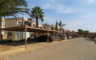 2 Bedroom Apartment in Allens Nek