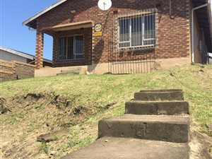 3 Bed House in Newlands East