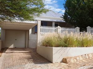 3 Bedroom House in De Rust