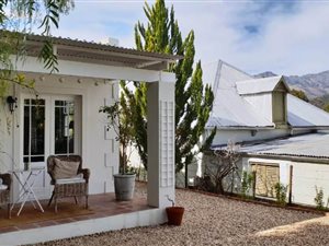 3 Bed House in De Rust