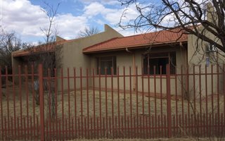 3 Bedroom House in Kuruman