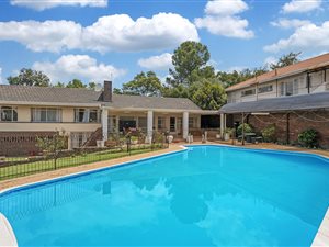 4 Bed House in Kelvin