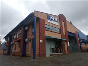 1300 m² Industrial space in Linbro Park