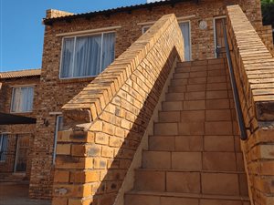 2 Bed Apartment in Clarina