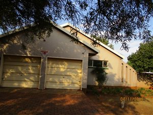 3 Bed House in Three Rivers East