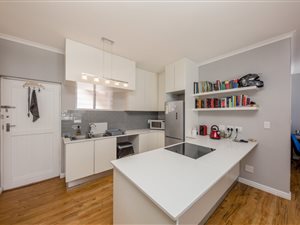 2 Bed Apartment in Claremont Upper
