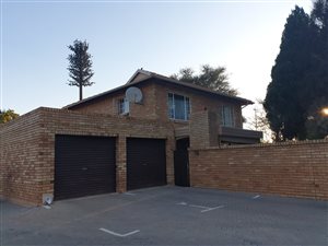 3 Bed Townhouse in Sinoville