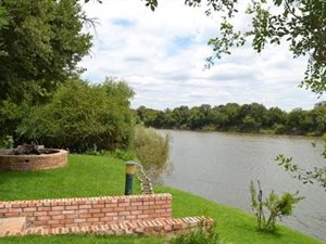 4 Bed House in Viljoenskroon