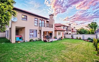3 Bedroom Townhouse in Pretorius Park