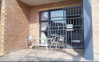 2 Bedroom House in Moreleta Park