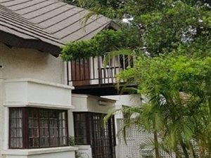 4 Bed House in Morningside