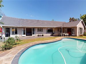 4 Bed House in Bordeaux