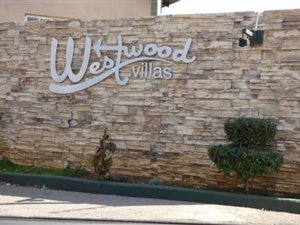 2 Bed Townhouse in Westwood