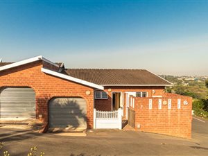 3 Bed Townhouse in Glen Hills