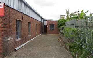 3600 m² Commercial space in Sea View