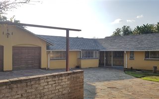 4 Bedroom House in Bramley Park