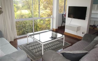 2 Bedroom Apartment in Elton Hill
