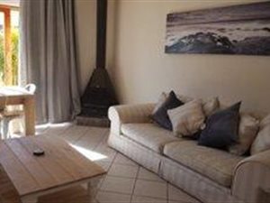 3 Bedroom House in Sandbaai