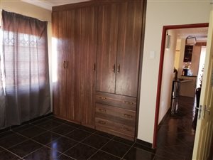 2 Bed Apartment in Hammanskraal
