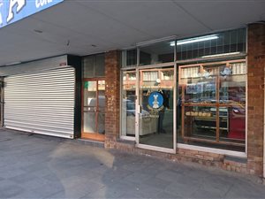 900 m² Commercial space in Vereeniging Central