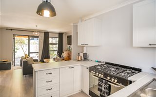 3 Bedroom Simplex in Diep River