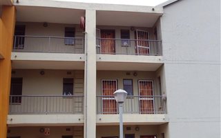3 Bedroom Apartment in Jabulani