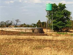 8.6 ha Farm in Rooiwal
