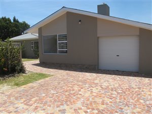 5 Bed House in Monte Vista