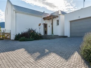 3 Bed House in Mont Fleur Mountain Estate